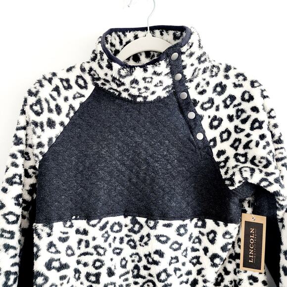 Lincoln Outfitters Gray & White Leopard Print Fleece Pullover Size Small - Picture 3 of 7